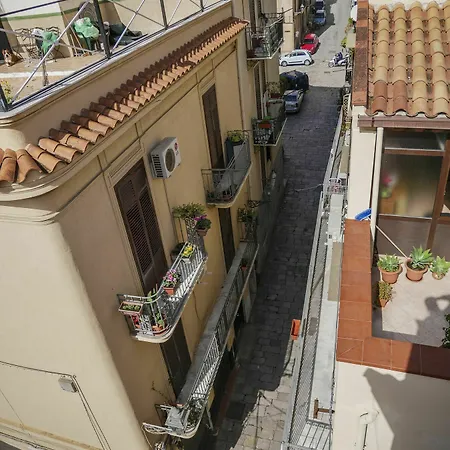 Apartment Candelai Lux Palermo